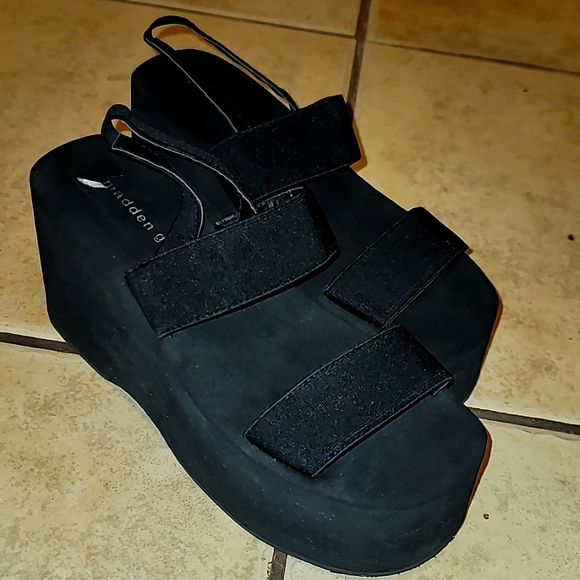 Madden Girl Platform sandals strappy y2k black slip on elastic straps - Picture 1 of 5